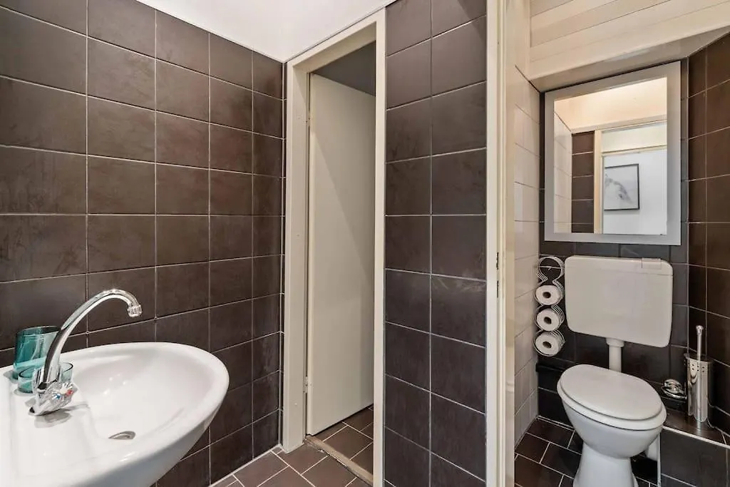 Holiday 33 Apartment O, 4 Rooms And Whirlpool Berlin Germany