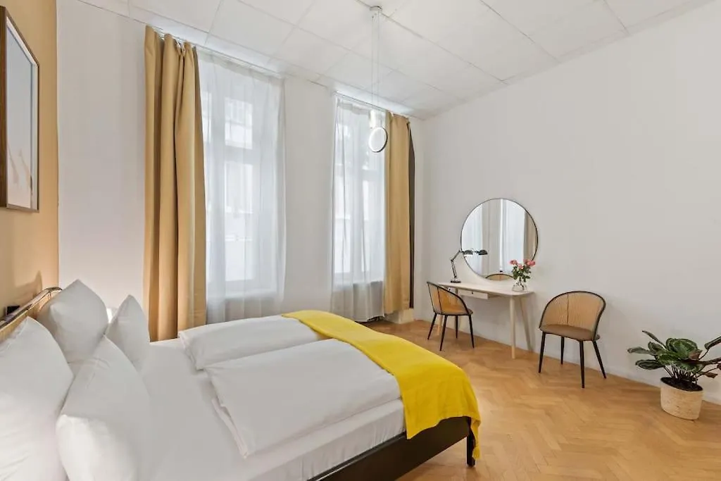 Holiday 33 Apartment O, 4 Rooms And Whirlpool Berlin Germany